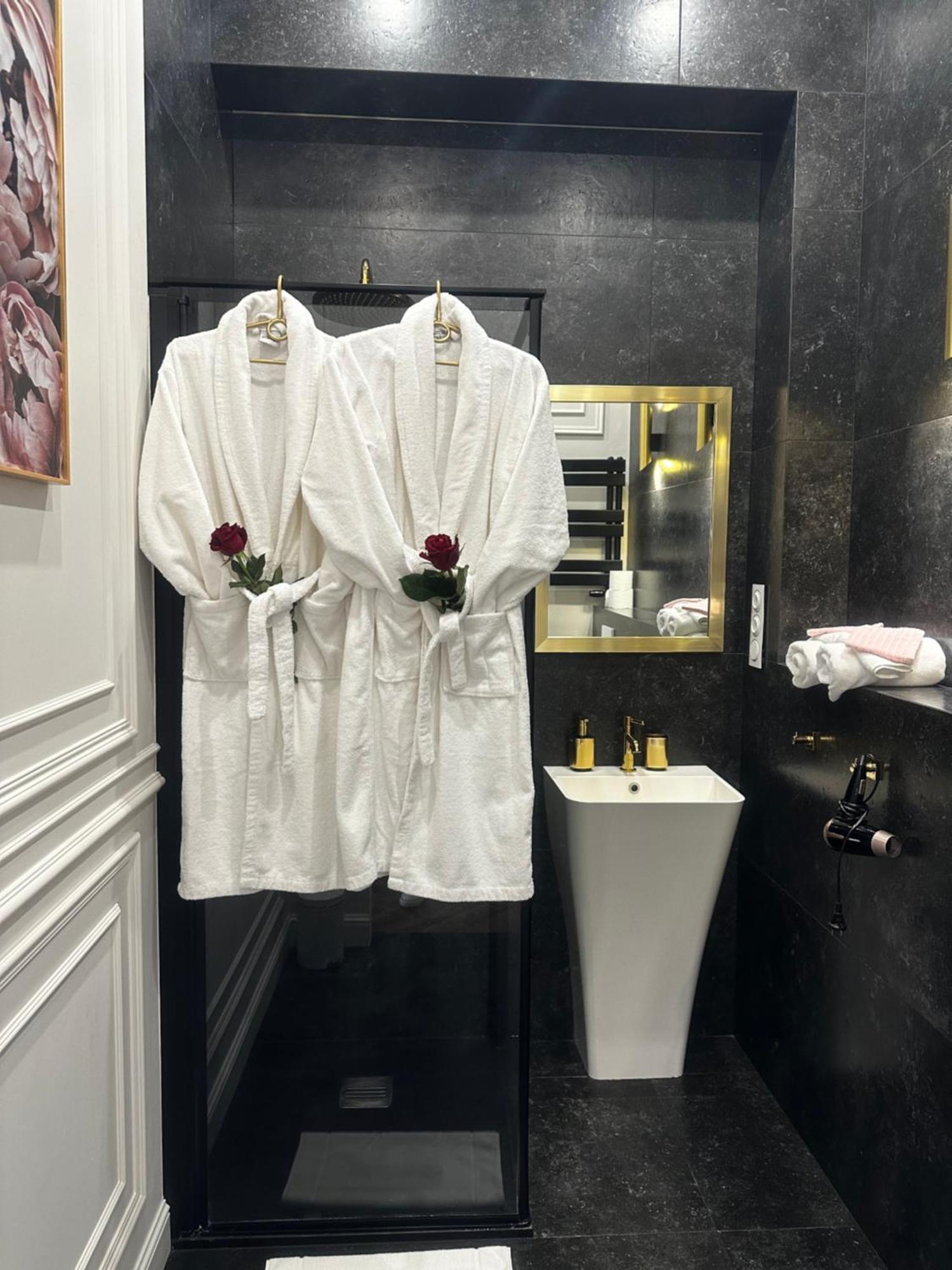 Apartament Glamour Prywatne Jacuzzi Starowislna Краков Экстерьер фото